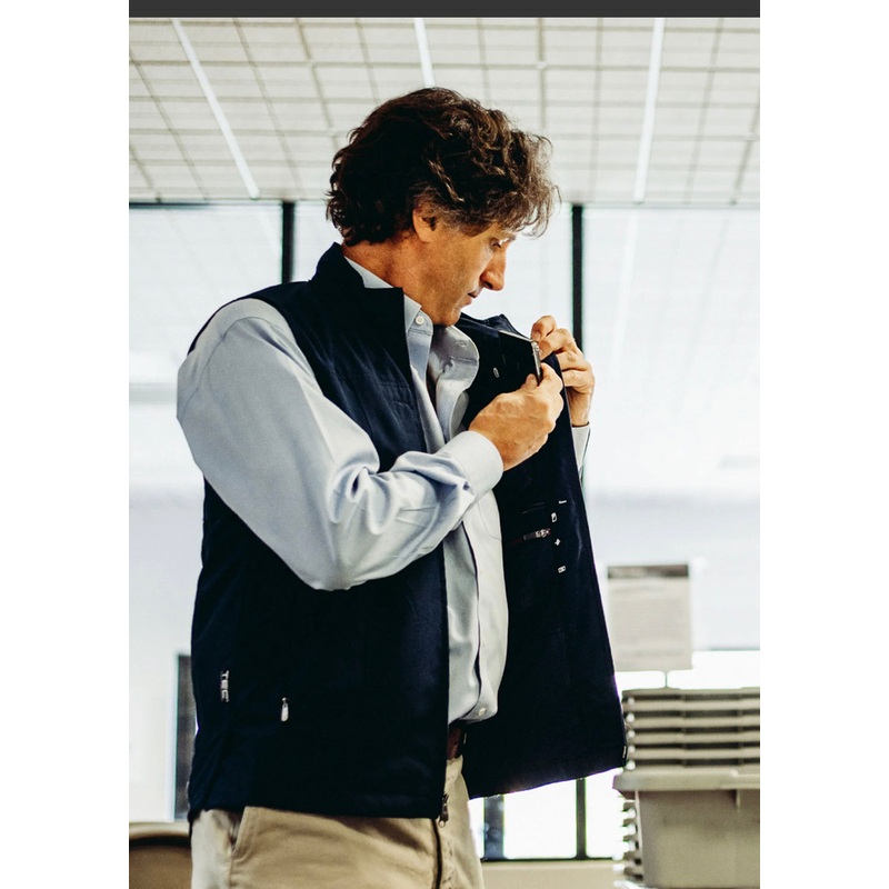 Scott e Vest RFID Water Repellant Travel Vest for Men (in black, size medium- last one in stock!)