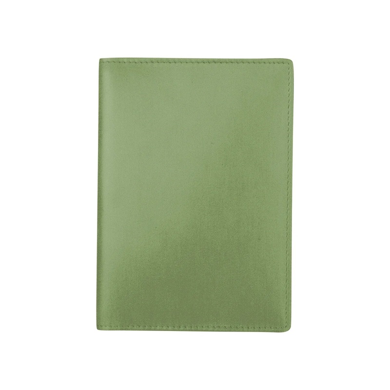 ILI New York RFID Leather Passport ID Wallet - Sage