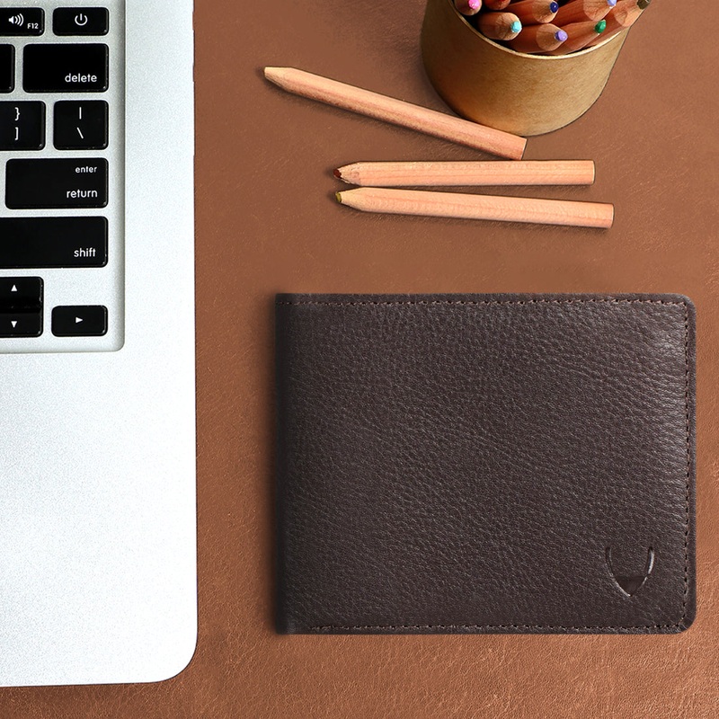 EE 273-L103 BI-FOLD WALLET