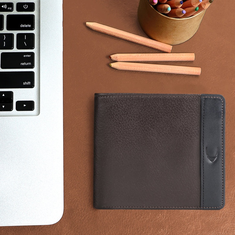 EE PLUTO W1 RF BI-FOLD WALLET