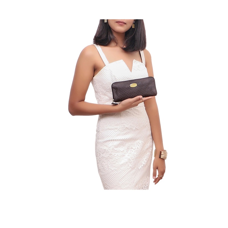 FL NAOMI W1 ZIP AROUND WALLET