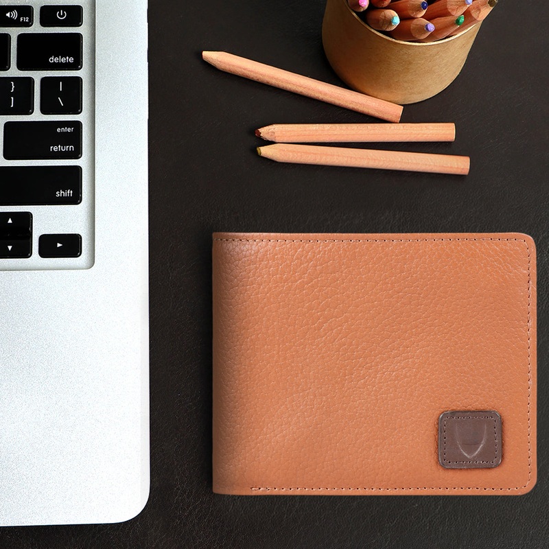 EE 350-018 BI-FOLD WALLET