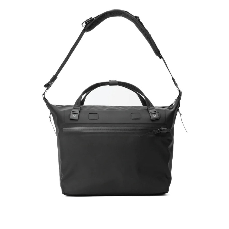 WPT SHLDR Tote Jet Black - 20L