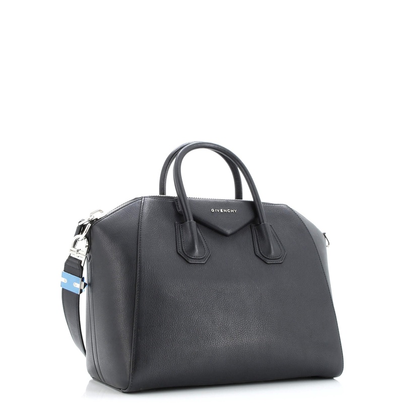 Antigona Bag Leather Medium
