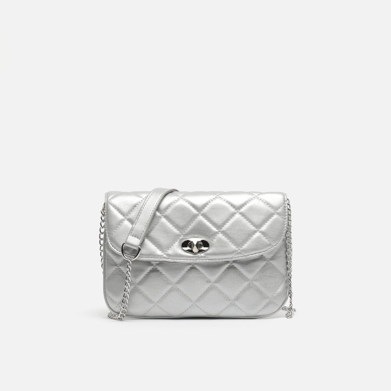 Daila bolso bandolera acolchado pequeo con correa