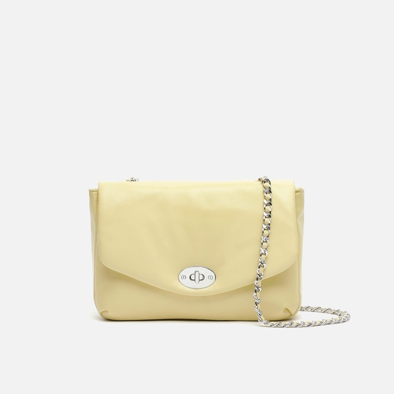 Puffy bolso bandolera acolchado con correa