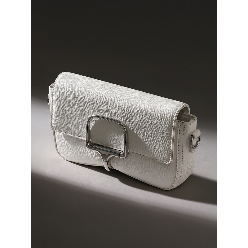 The Sivella Sling Bag - Daisy White