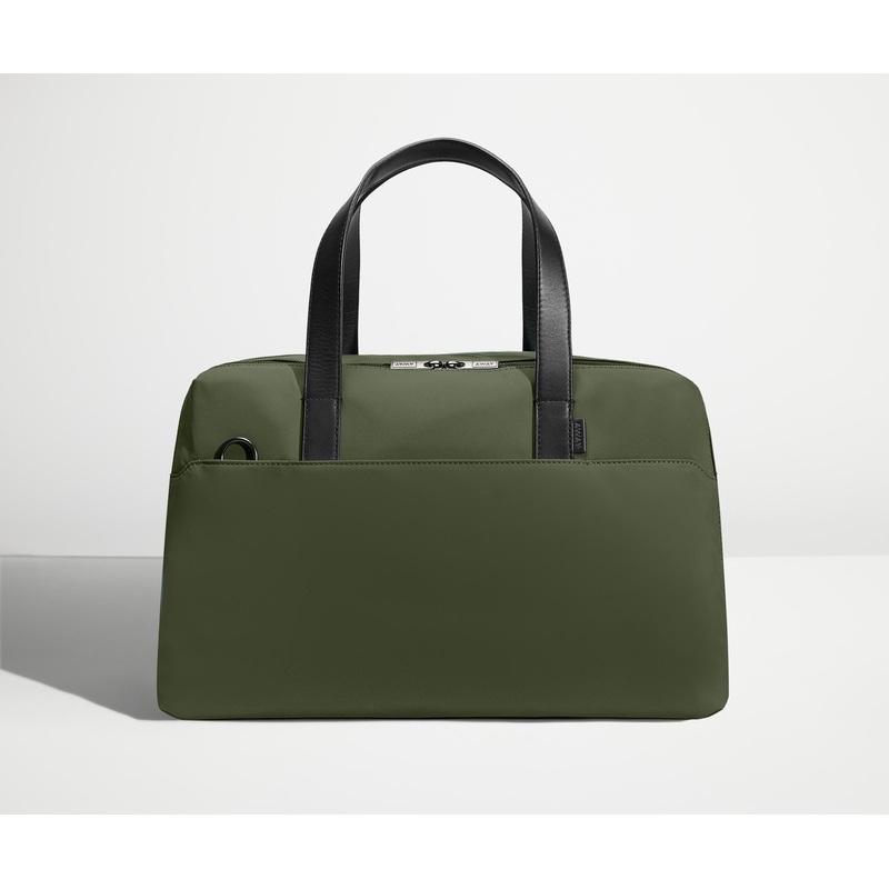 The Overnight Bag in Olive Green