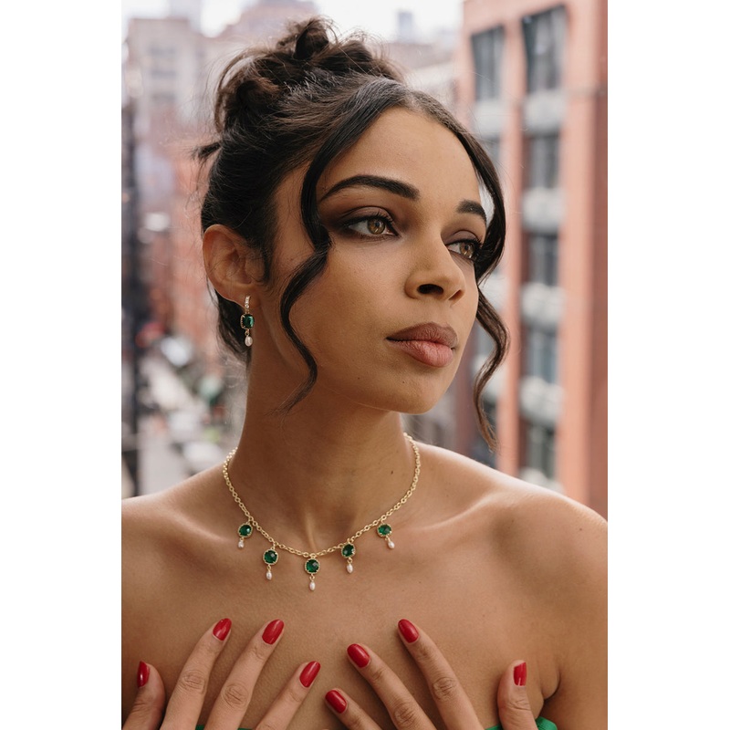 The Alicante Choker in Emerald Green