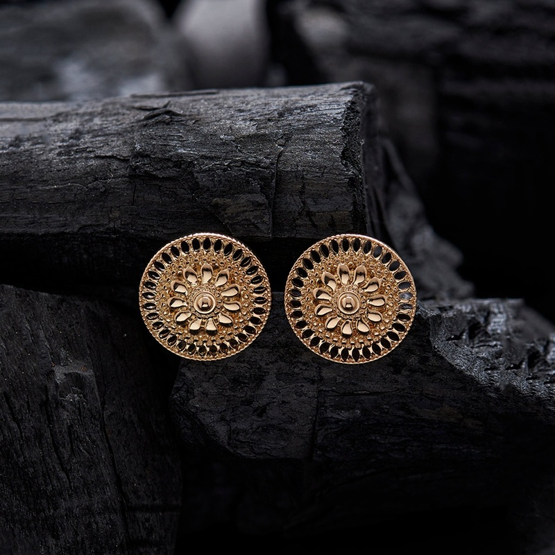 Accessorize London Women's Golden Round Temple Studs