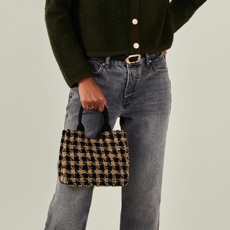 Black And White Small Woven Houndstooth Print Sling Bag