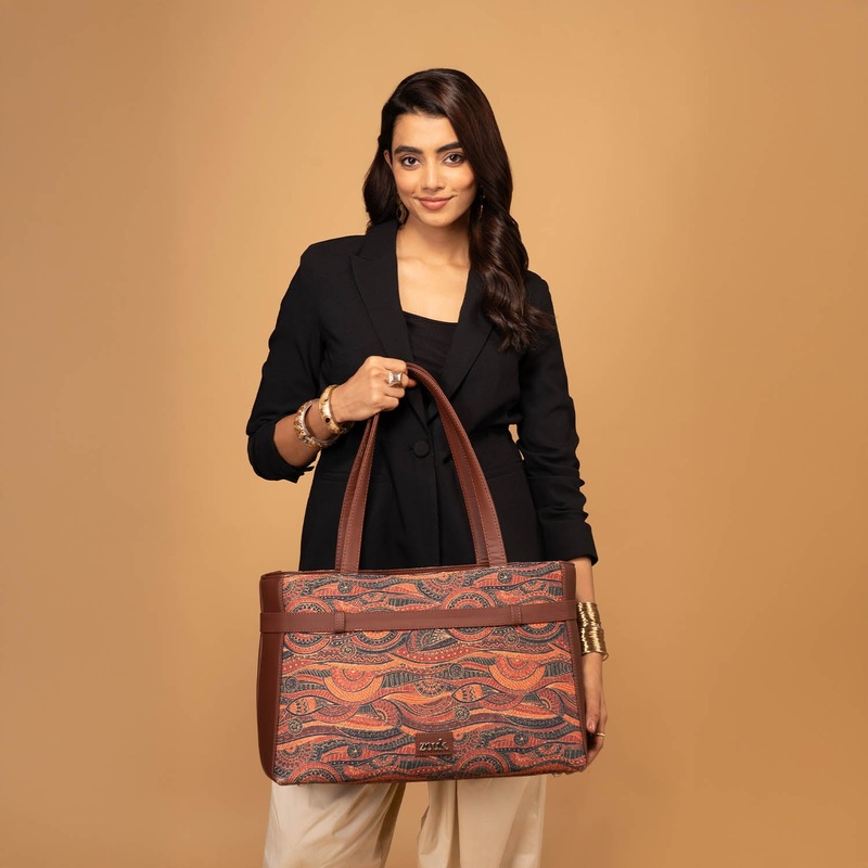 Urban Escape Bag - Pithora Artistry