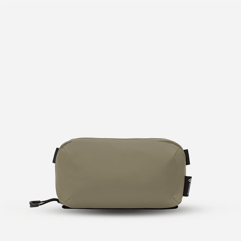 Tech Bag Small in Yuma Tan