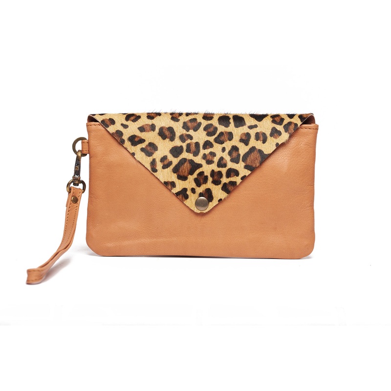 Oran - Tyra Envelope Clutch - Tan/Leopard