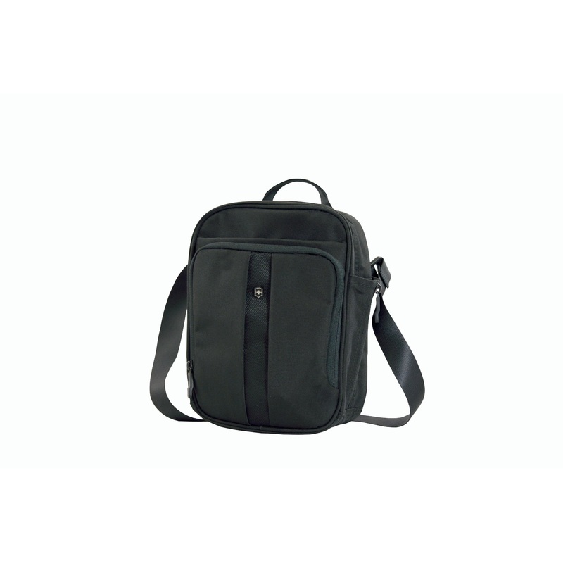 Victorinox Lifestyle Accessories 4.0 Vertical Travel Companion
