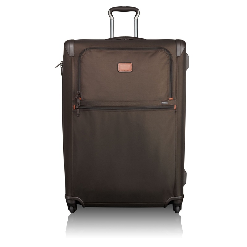 TUMI Alpha 2 Extended Trip Expandable 4 Wheel Packing Case
