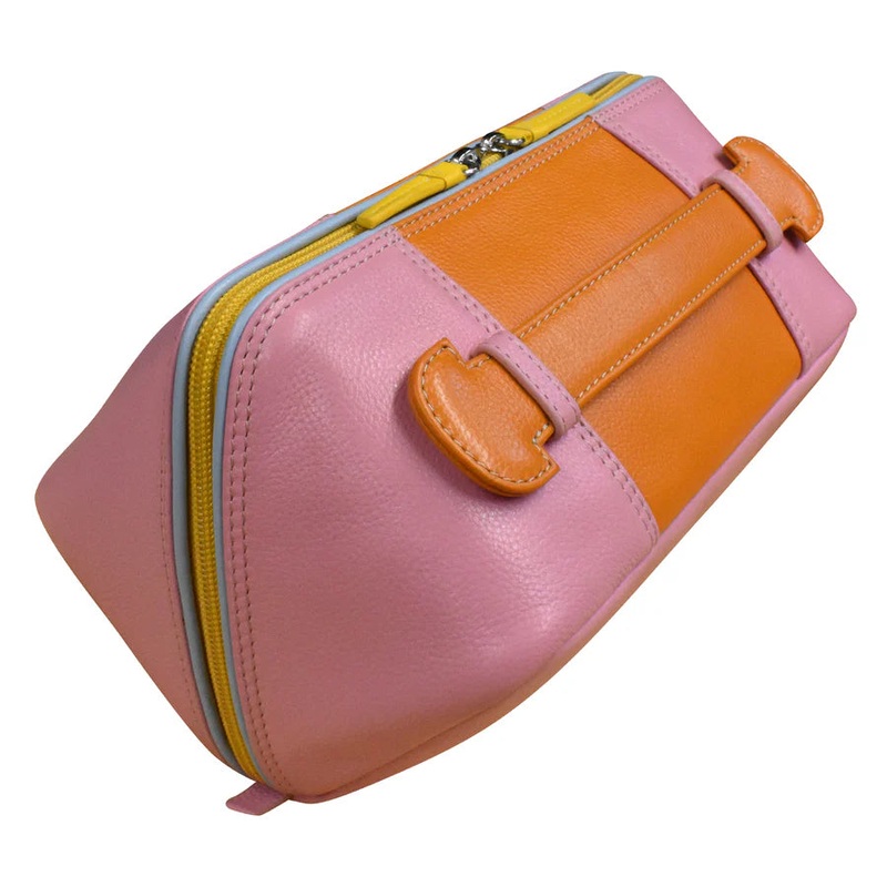 ili New York Leather Travel Toiletry Bag