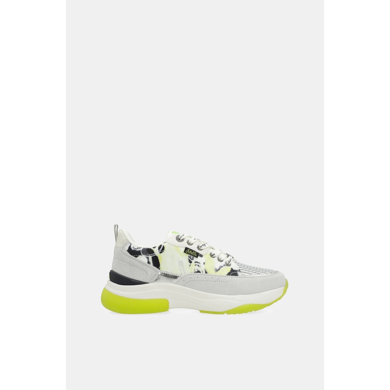 White Sports Shoes Nature Towanda