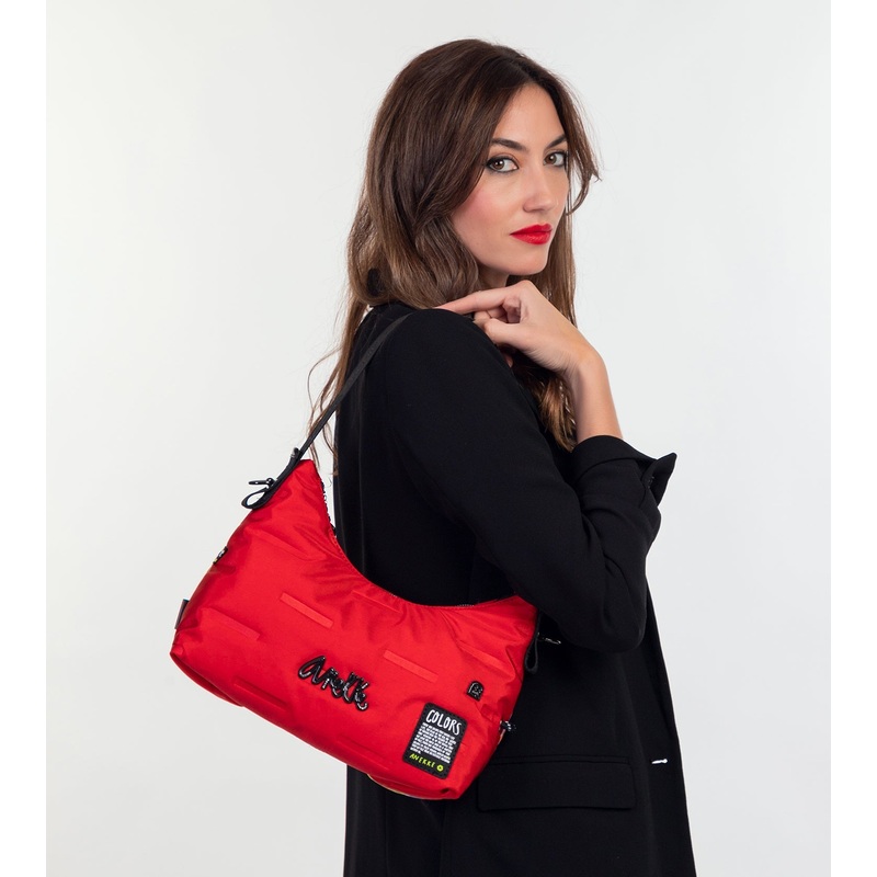 Nature Colors red hobo bag